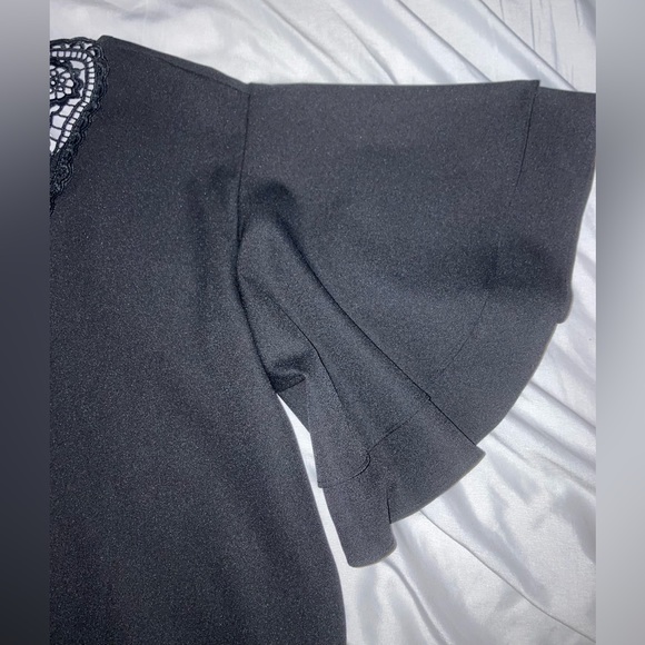 St Jubileens Black Polyester Lace Embroidered Back Ruffle short sleeves NWOT Lg - Picture 6 of 12